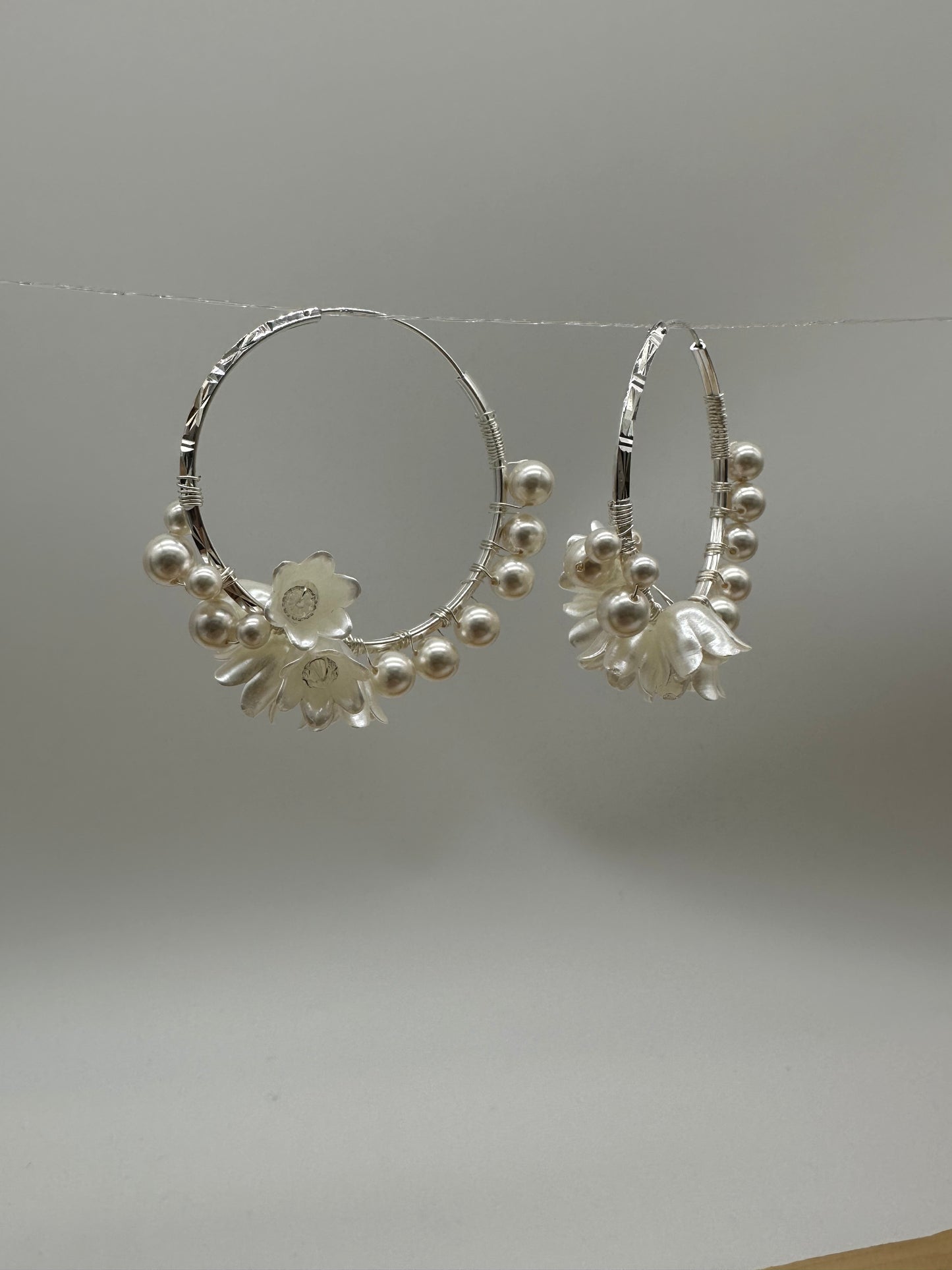 Handmade earrings, Dangle Earrings Swarovski pearl with 925 sterling silver hook
