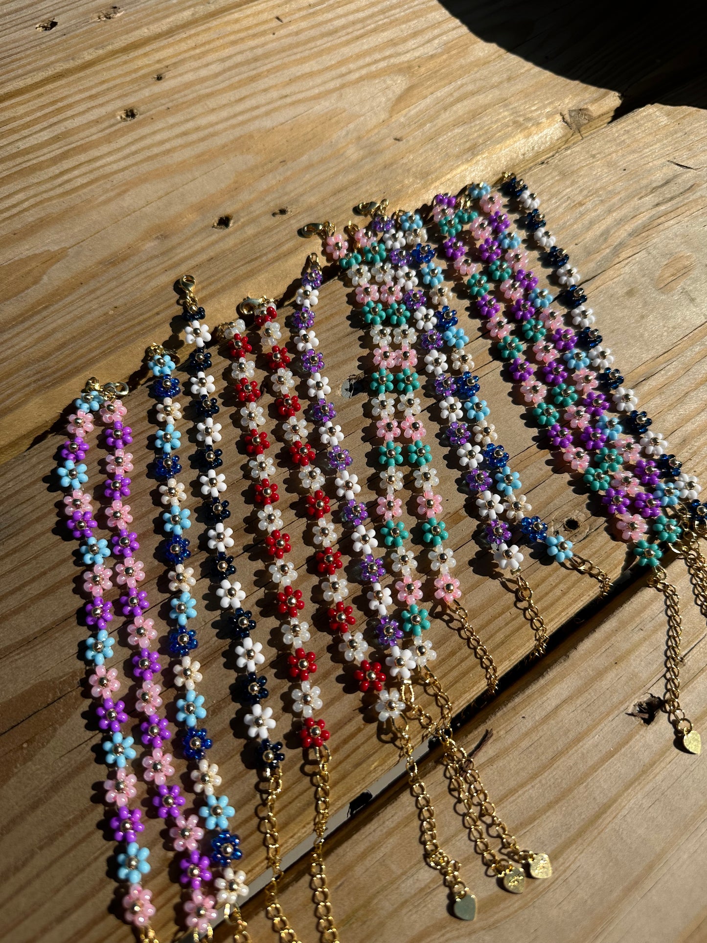 18k gold plated handmade bracelet with glass seed beads made flowers