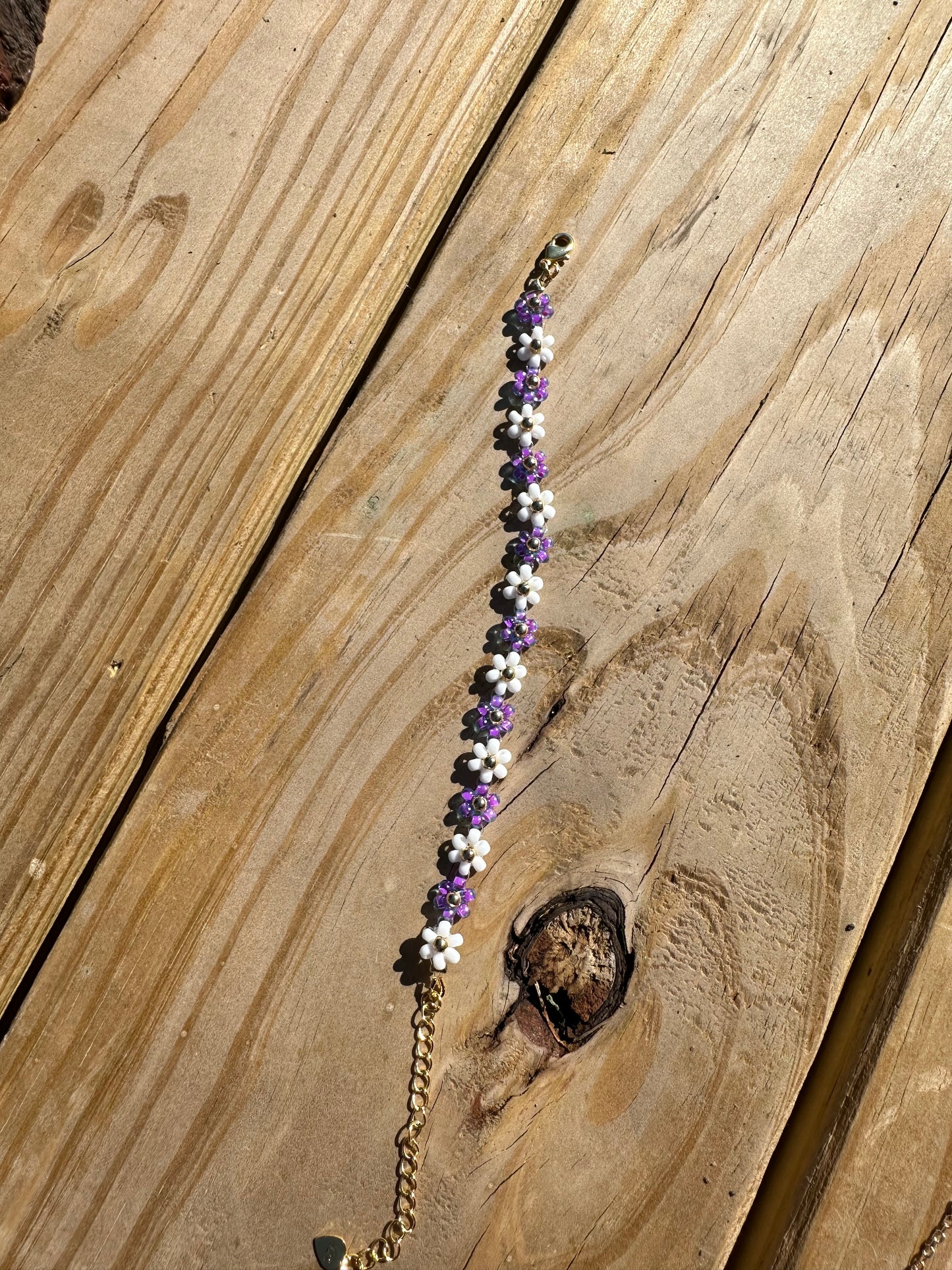 18k gold plated handmade bracelet with glass seed beads made flowers