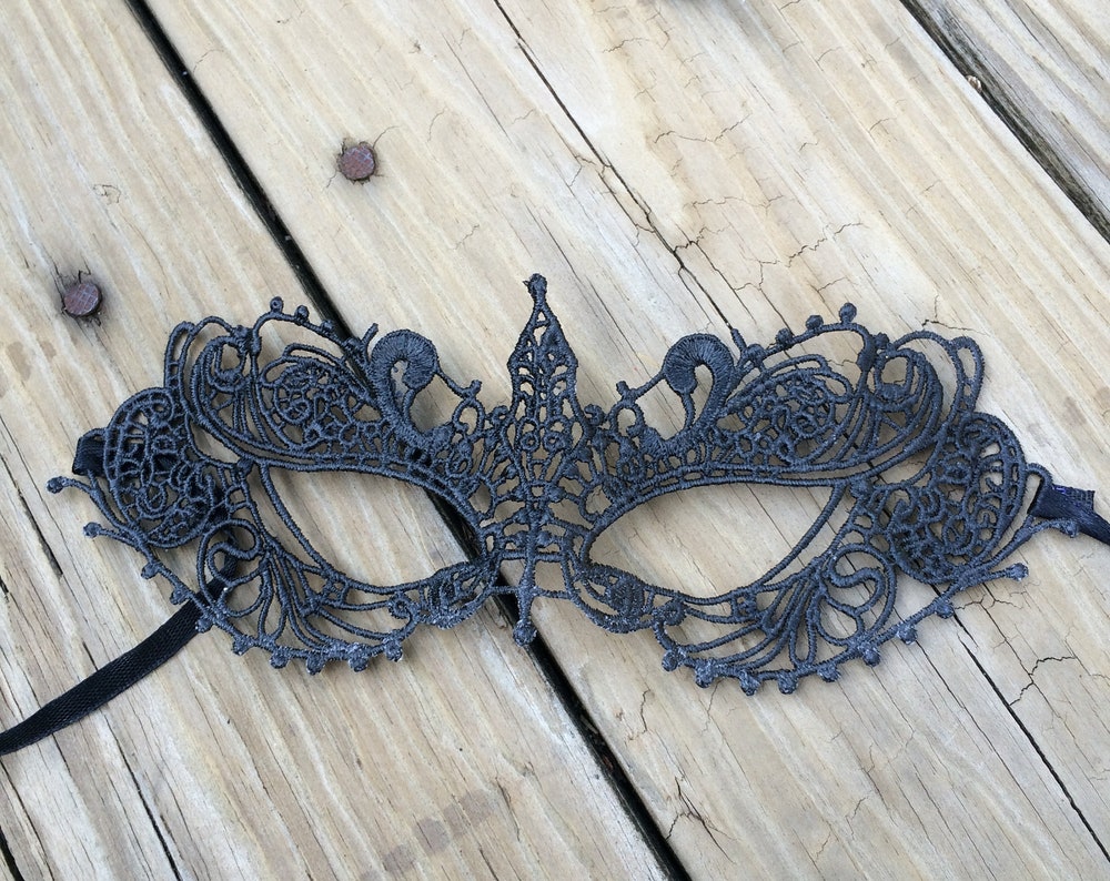Black soft Lace Mask