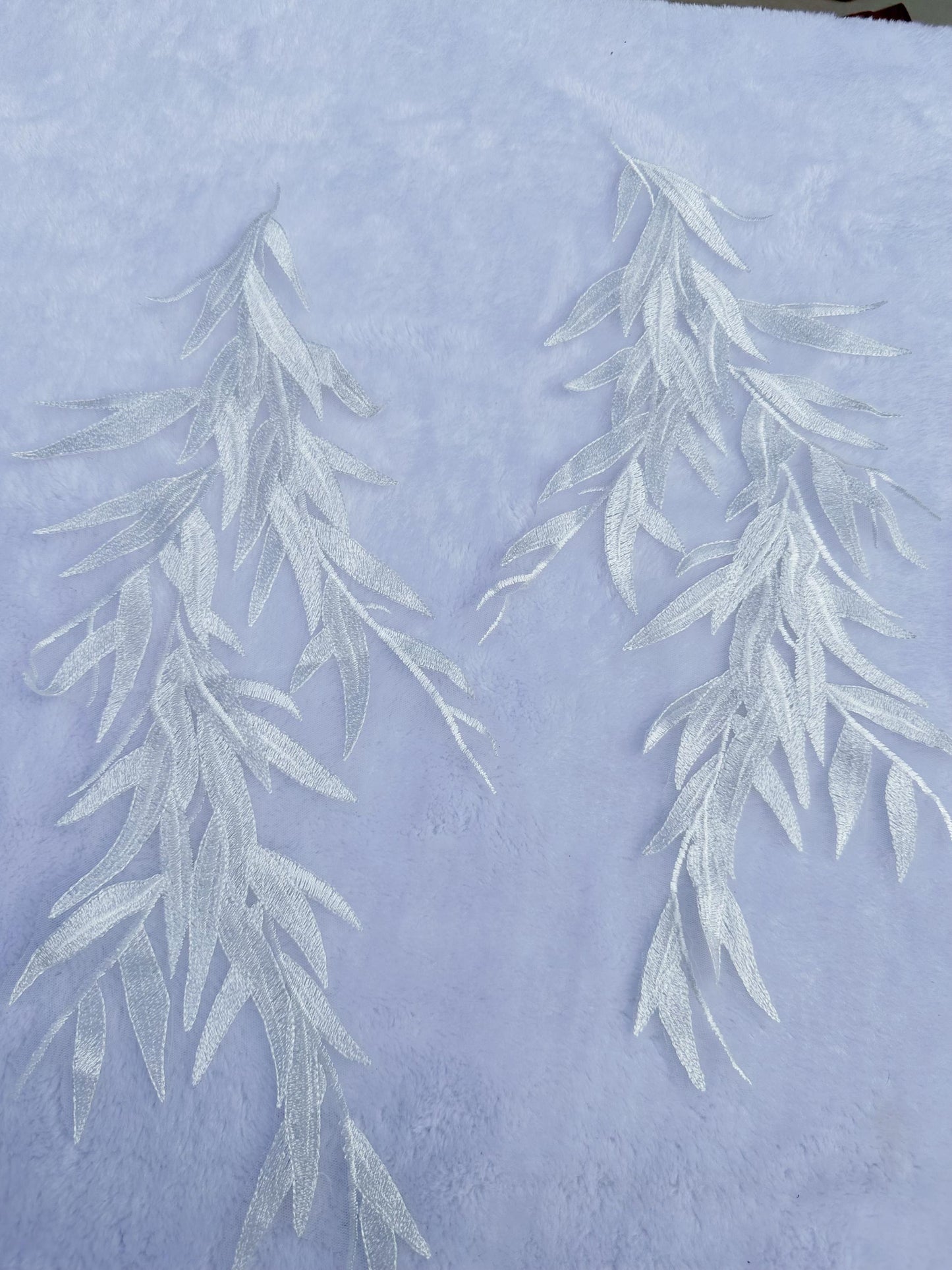 E25, Off White Lace Neckline Applique: Embroidered Wedding Dress Trim (35”X11”)