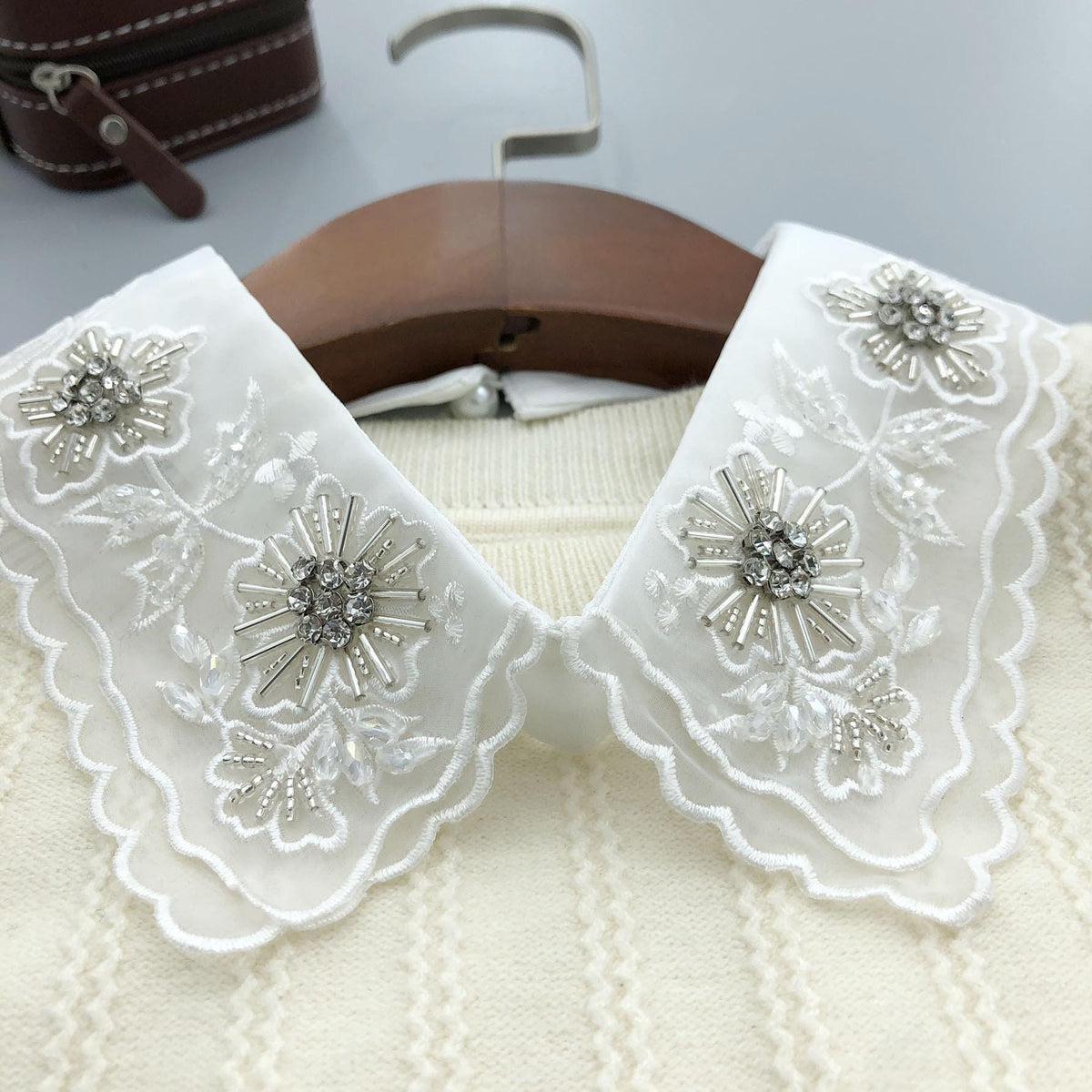 Beaded Detachable Collar: Women's Fashion Lapel