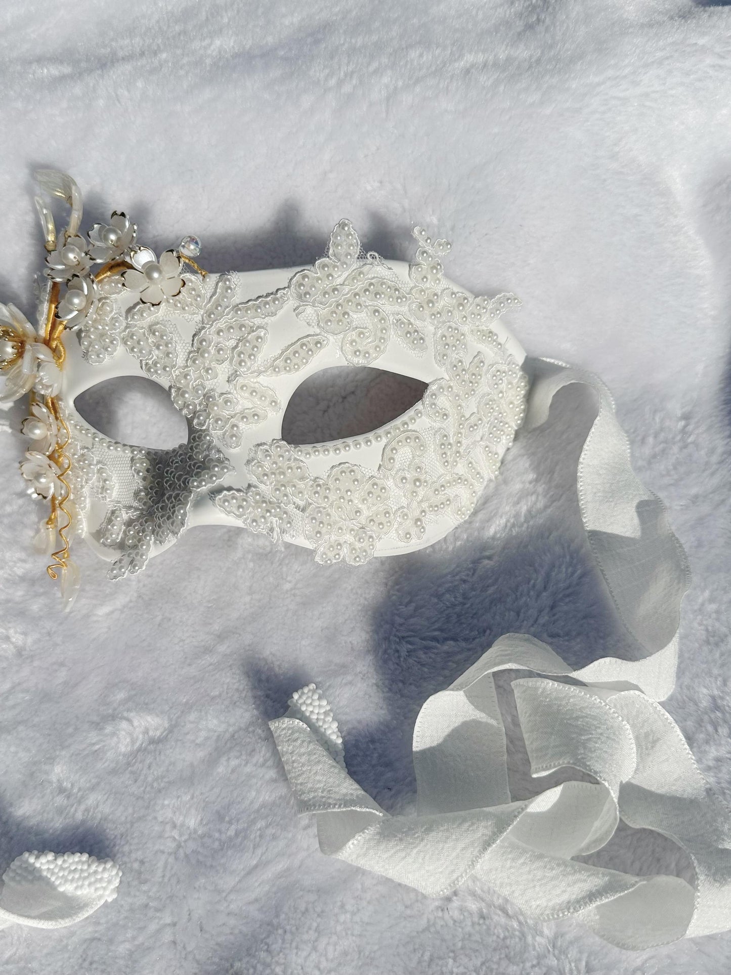 White Venetian Mask,size: (3.15"x7") Handmade White Venetian Mask – Pearl Floral Masquerade Mask, Elegant Costume Mask, Fairy-core, Party