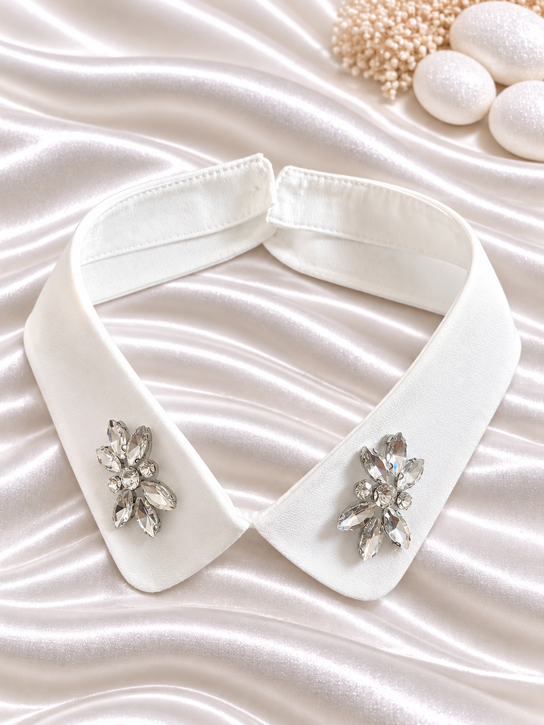 #9 Detachable Collar: Women's Fashion Lapel , Hand-stitch Rhinestone Collar