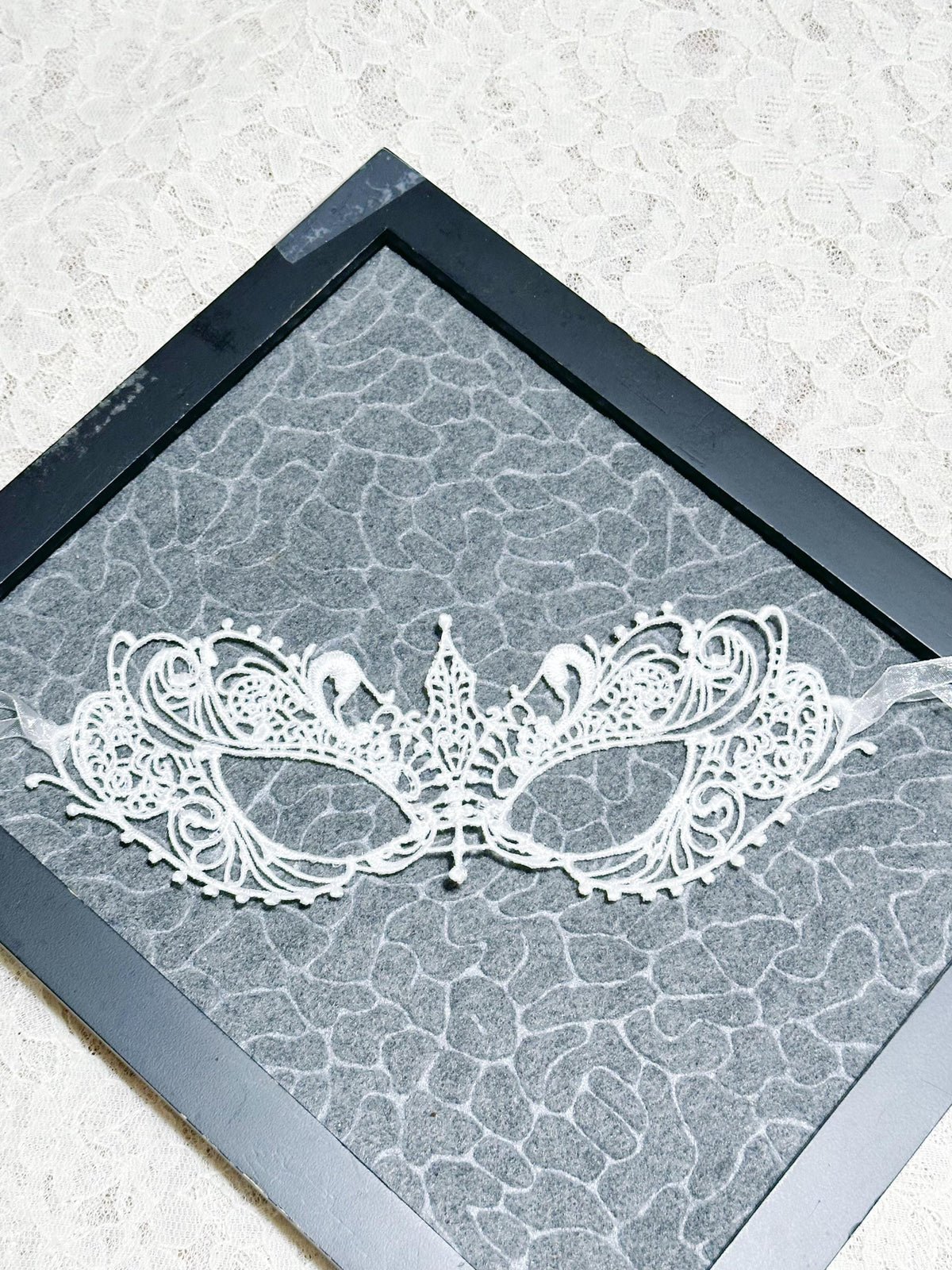 Luxury Masquerade Mask Womens Lace Eye Mask for Ball Proms and Party, Halloween Party