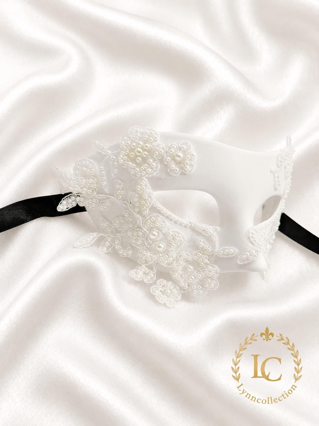 White Venetian Masquerade Mask: Mardi Gras, Halloween Ball (3.15"x7")