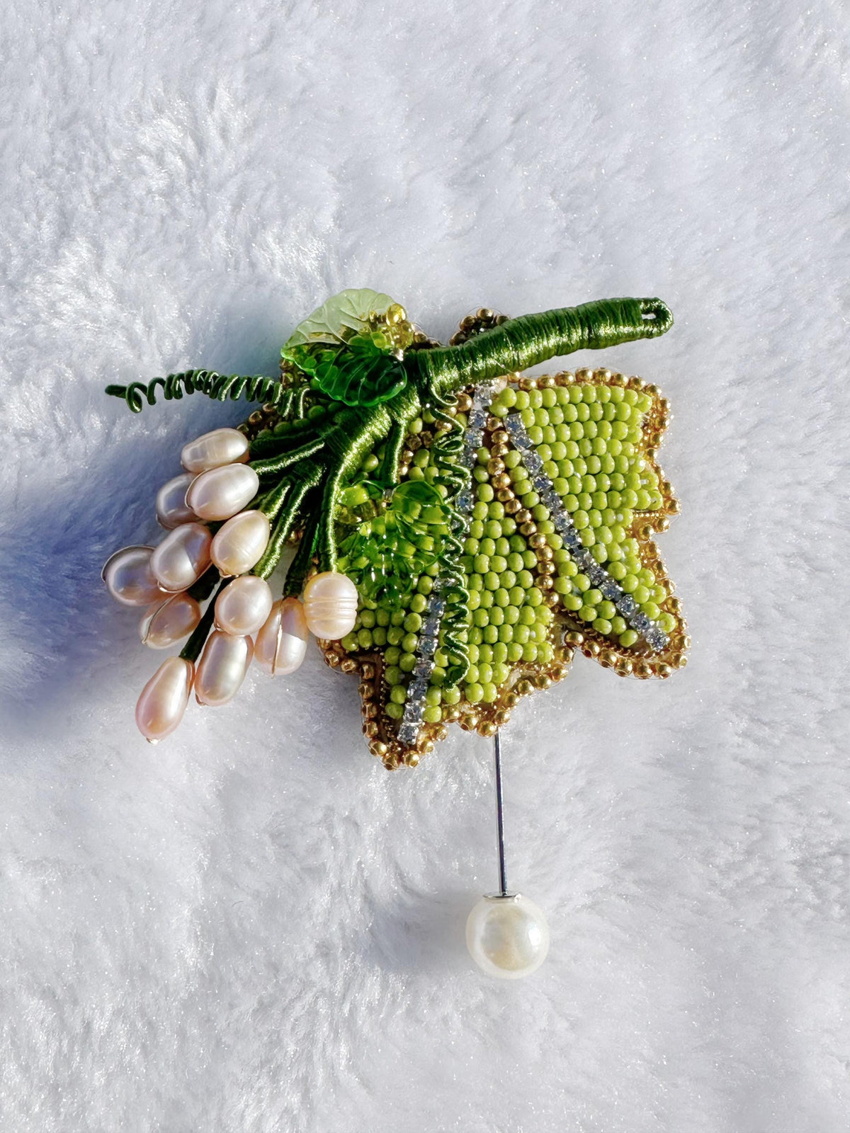 Handmade brooch, beaded with freshwater pearls brooch, size 2.5”x 2.5”