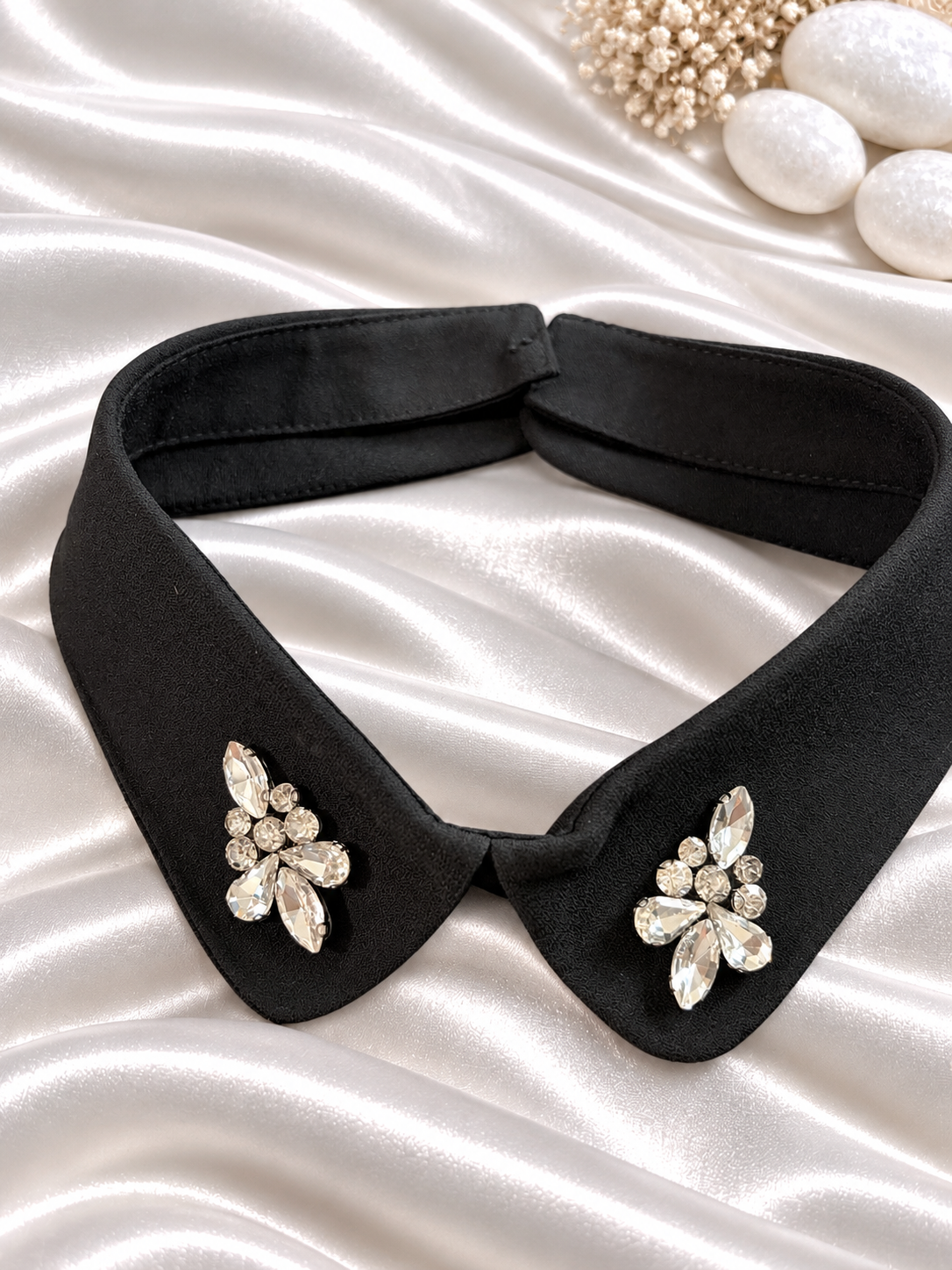 #4 Detachable Collar: Women's Fashion Lapel , Hand-stitch Rhinestone Collar
