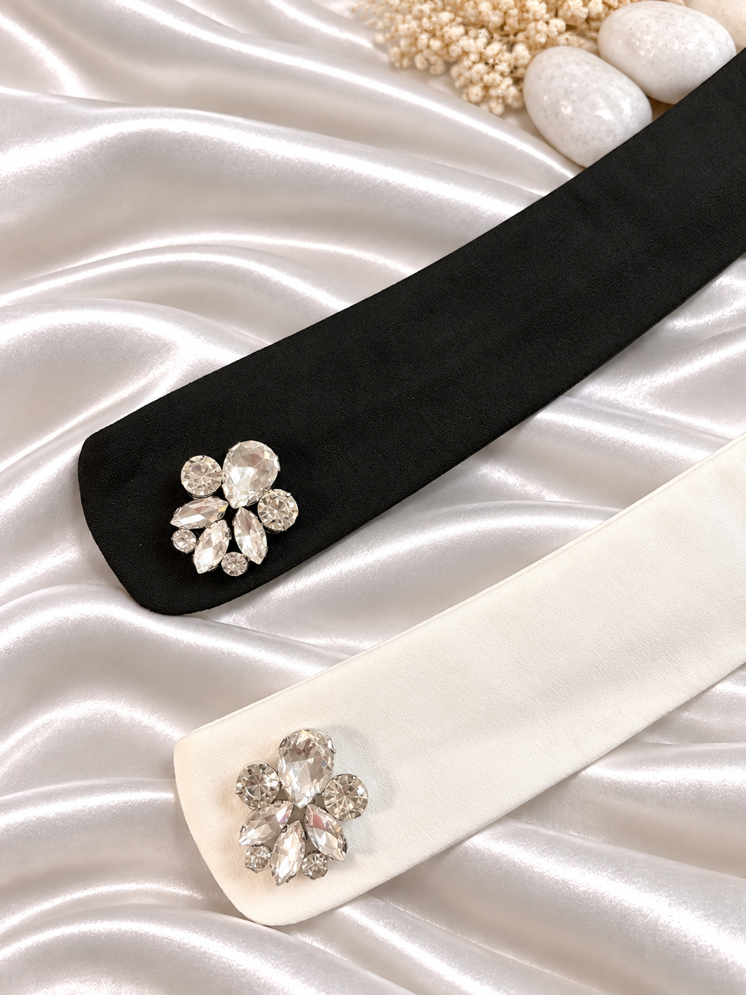 #3 Detachable Collar: Women's Fashion Lapel , Hand-stitch Rhinestone Collar