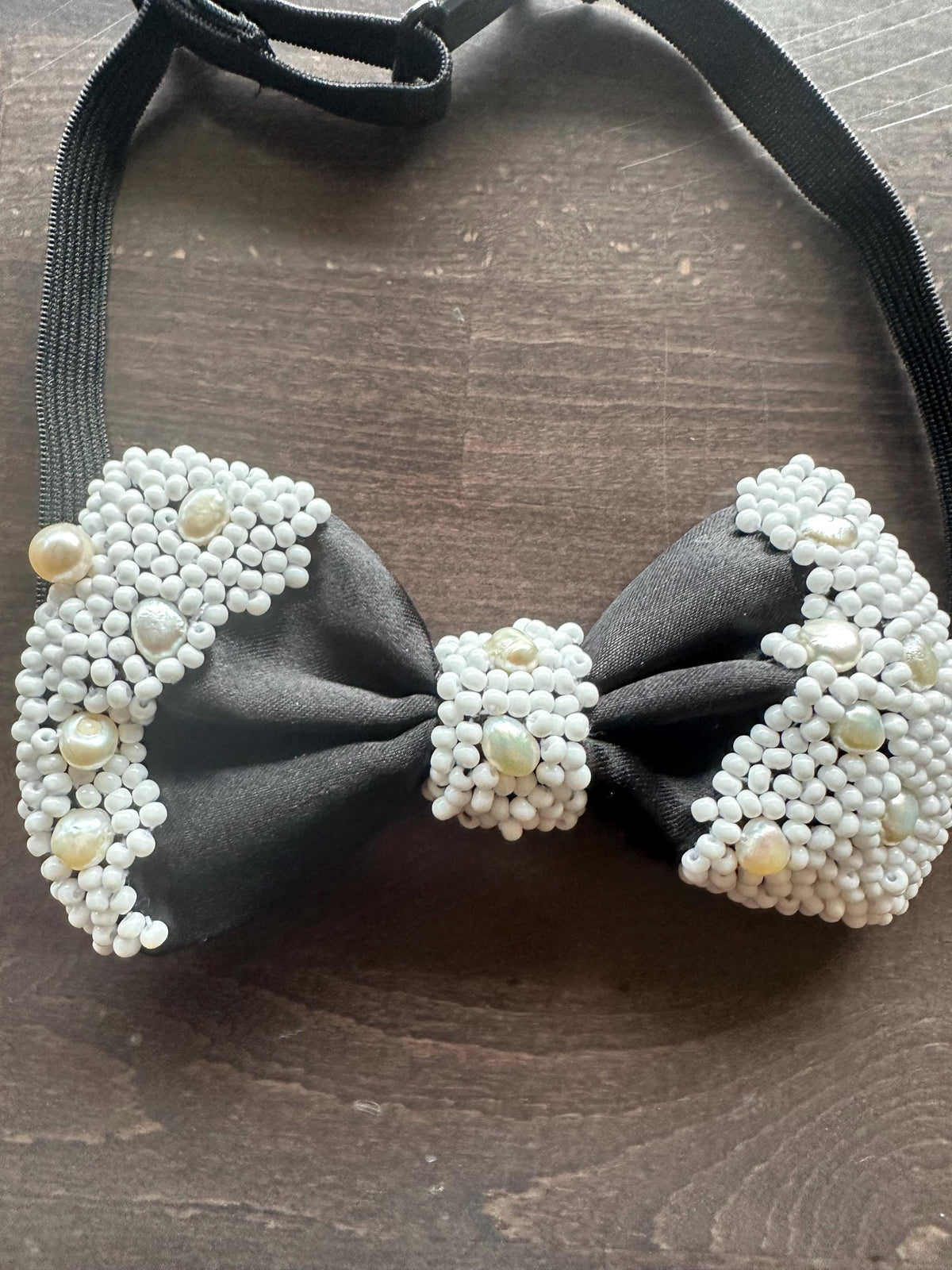 Handmade Bow Tie,white glass beads and freshwater pearls Bow tie, Elegant Formal Neckwear, Wedding Groom Bow Tie,Statement Fashion Accessory